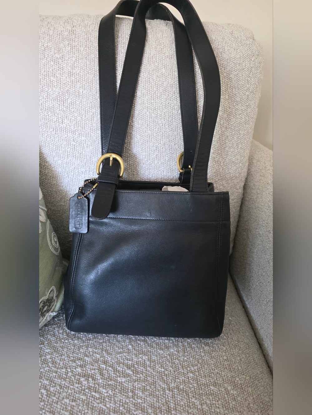 Vintage Coach Soho Buckle Bag #4157 – Black Glove-Tanned Leather